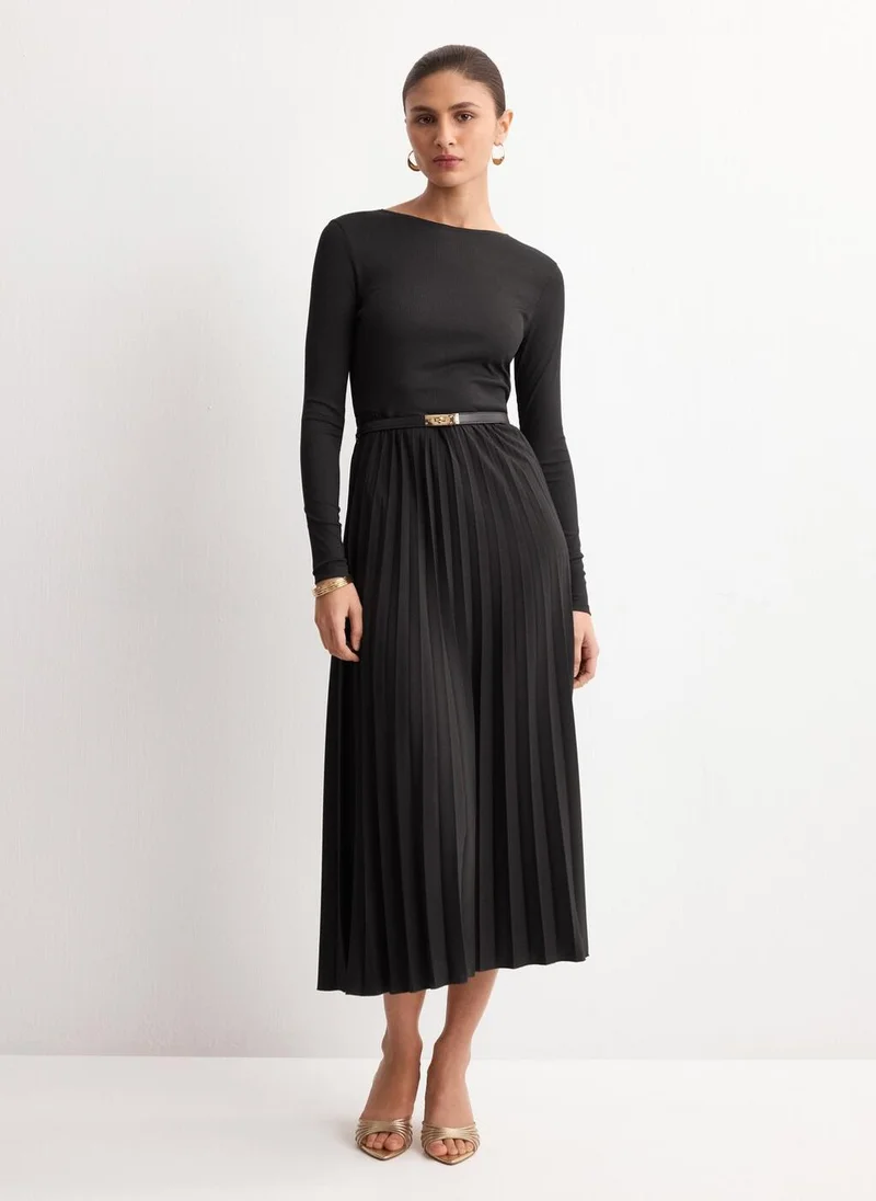 مانجو Flared midi-dress with belt